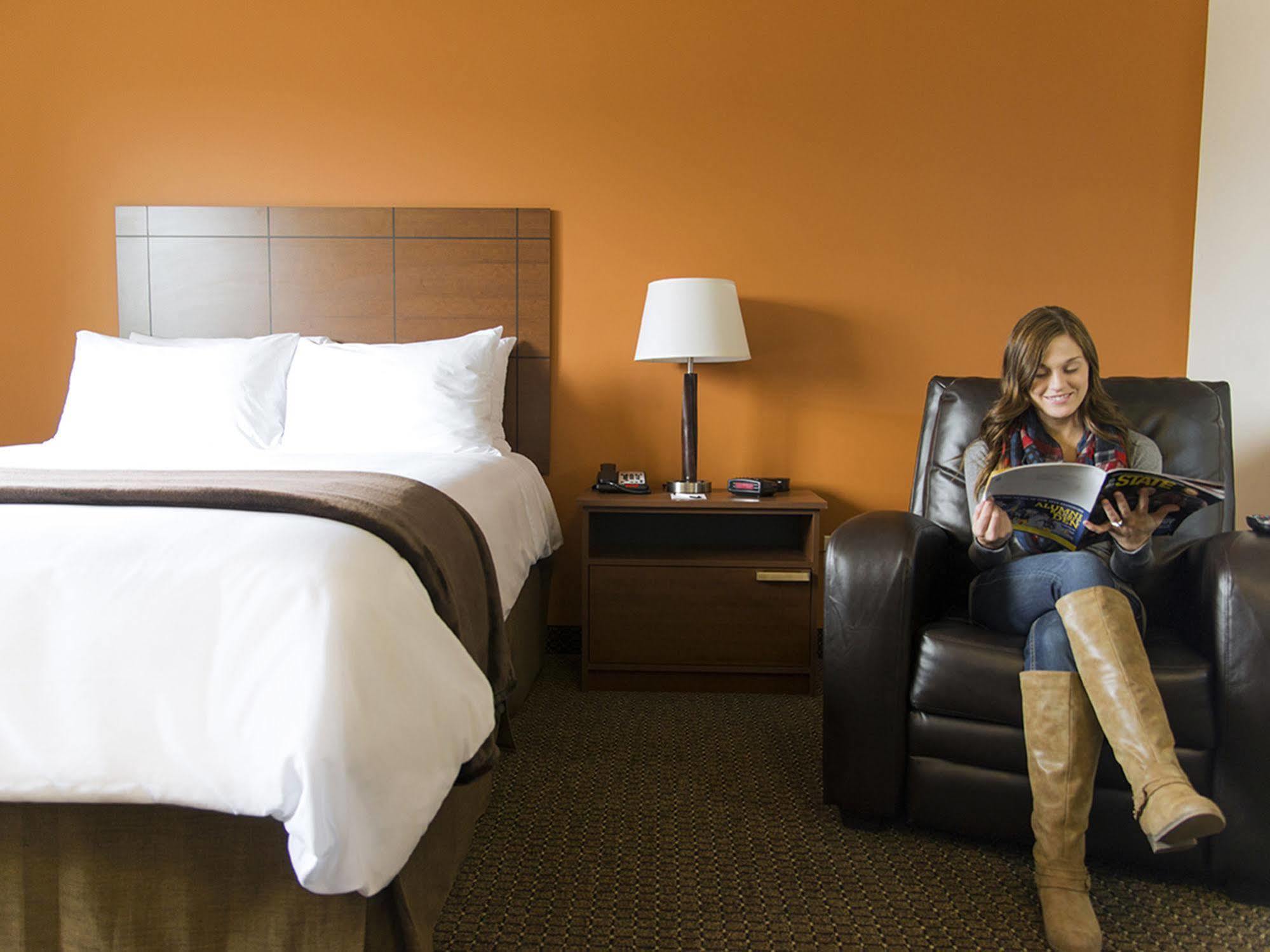 My Place Hotel-Grand Forks, Nd Exteriér fotografie